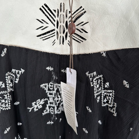 Twelfth Street Cynthia Vincent Leather Yoke Silk Sheer Dress  Dress Size XS - Picture 5 of 13